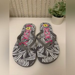 NEW ROXY SANDALS